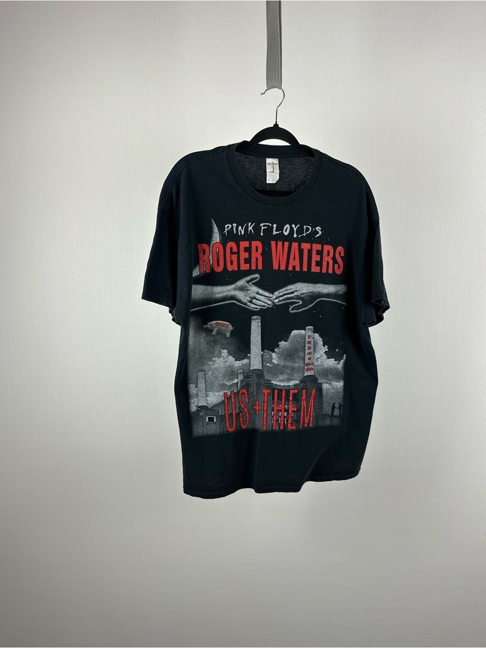 Roger Waters Us + Them Tour 2017 T-Shirt Pink Floyd Concert Band Tee Black XL